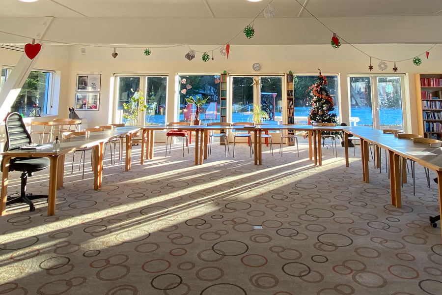 Klasselokale i julestemning